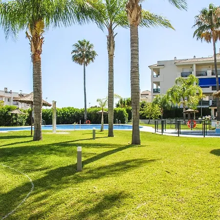 Great 2 Bedroom Near Puerto Banus Apartment *